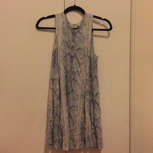 Short Sleeve Dress